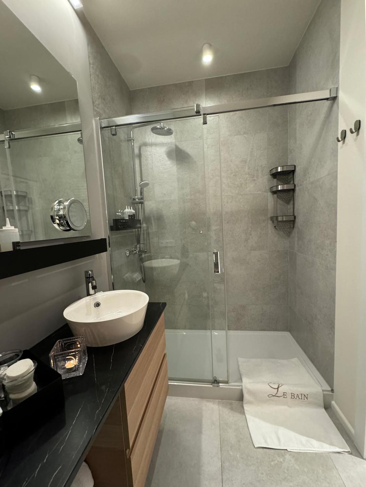 Relax&Comfort New Waw 50 Sqm With Terrace, Garden, Free Parking And Ac 바르샤바 외부 사진