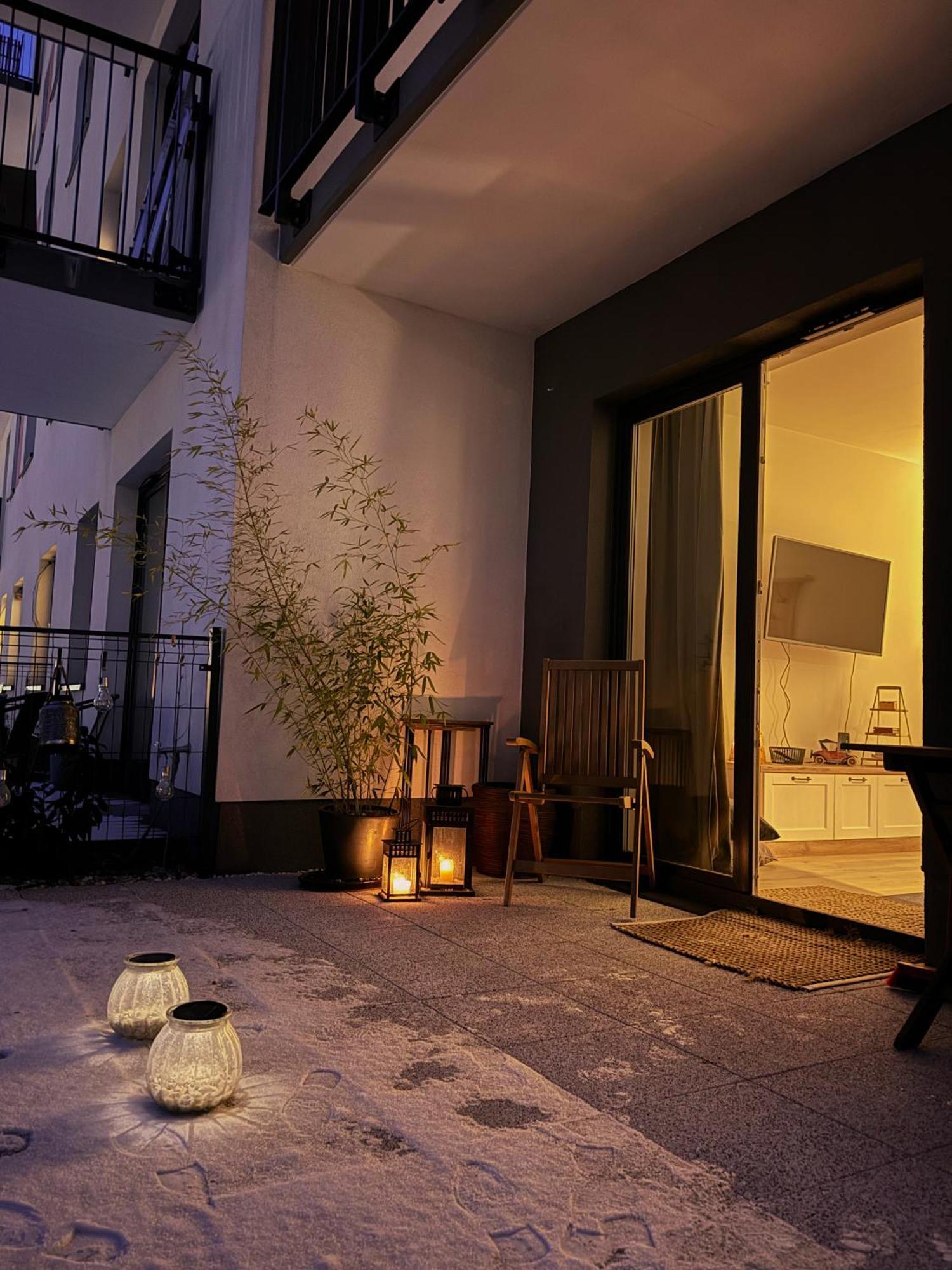 Relax&Comfort New Waw 50 Sqm With Terrace, Garden, Free Parking And Ac 바르샤바 외부 사진