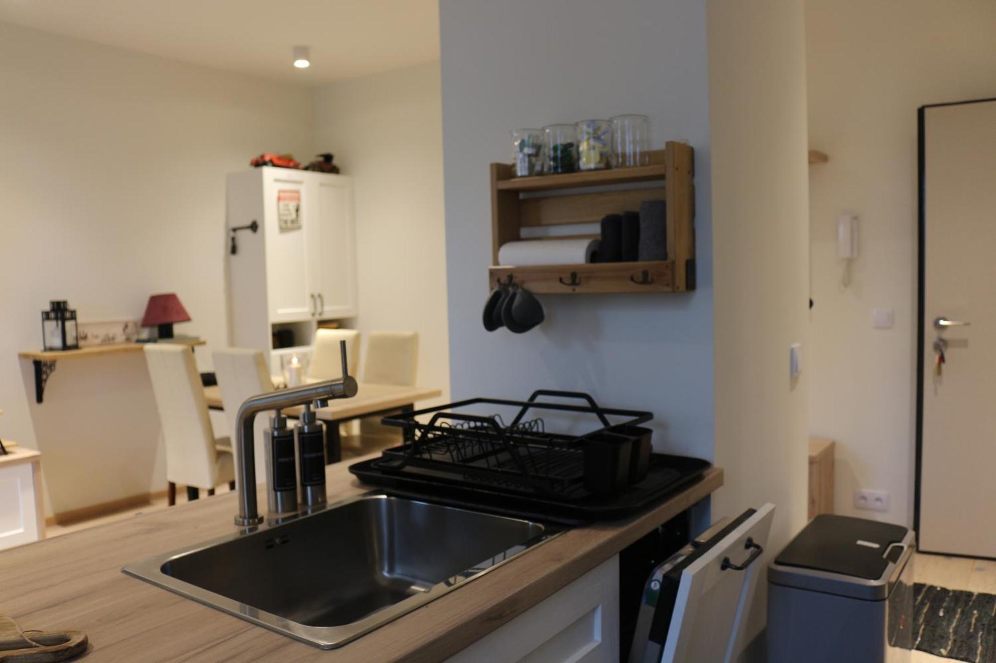 Relax&Comfort New Waw 50 Sqm With Terrace, Garden, Free Parking And Ac 바르샤바 외부 사진